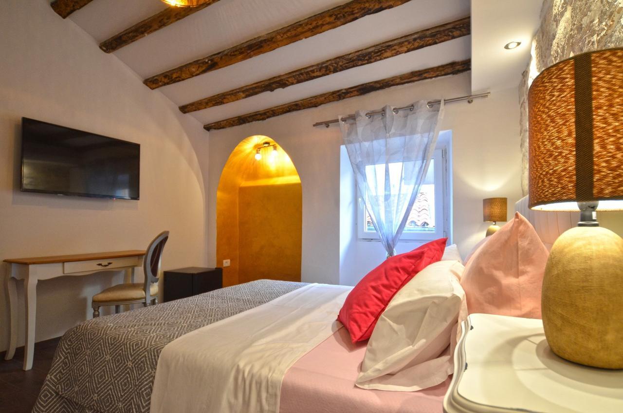 Noanna Apartment Rovinj Luaran gambar